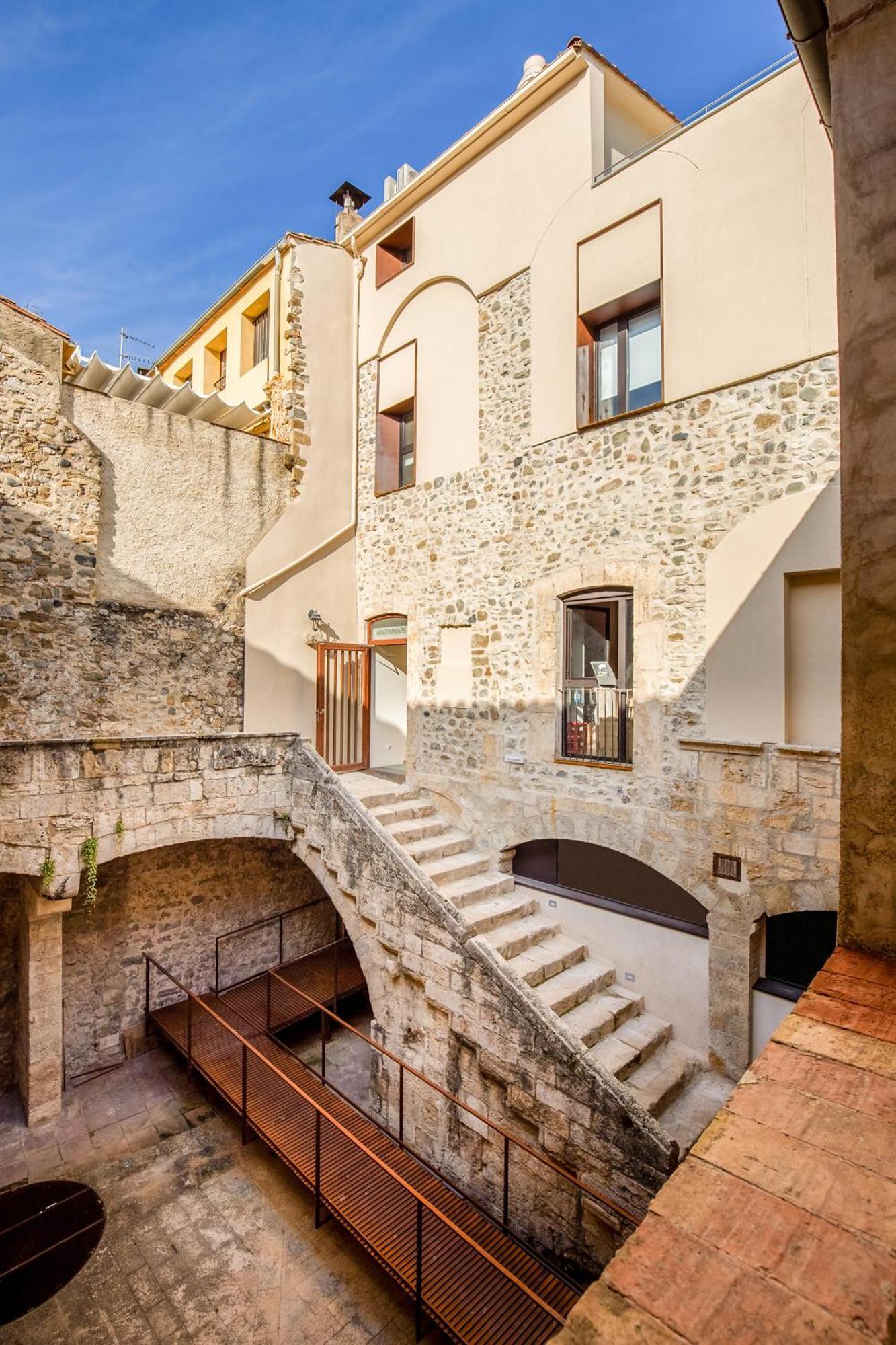 Can Cintet 21Nuevo Apartamento Moderno En Besalú Buitenkant foto