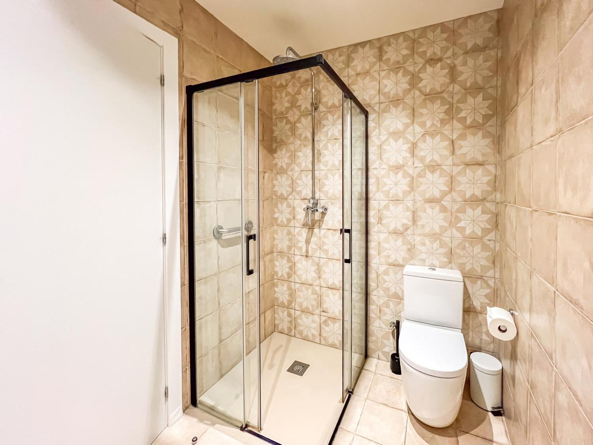 Can Cintet 21Nuevo Apartamento Moderno En Besalú Buitenkant foto