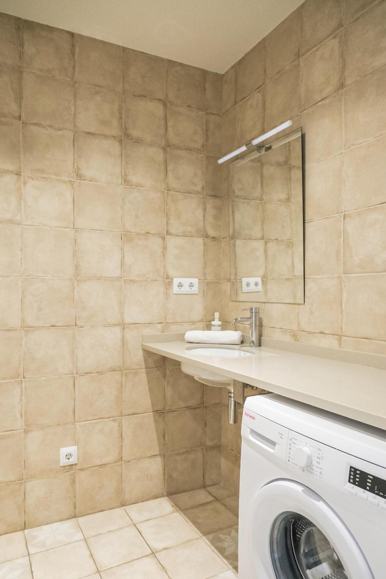 Can Cintet 21Nuevo Apartamento Moderno En Besalú Buitenkant foto
