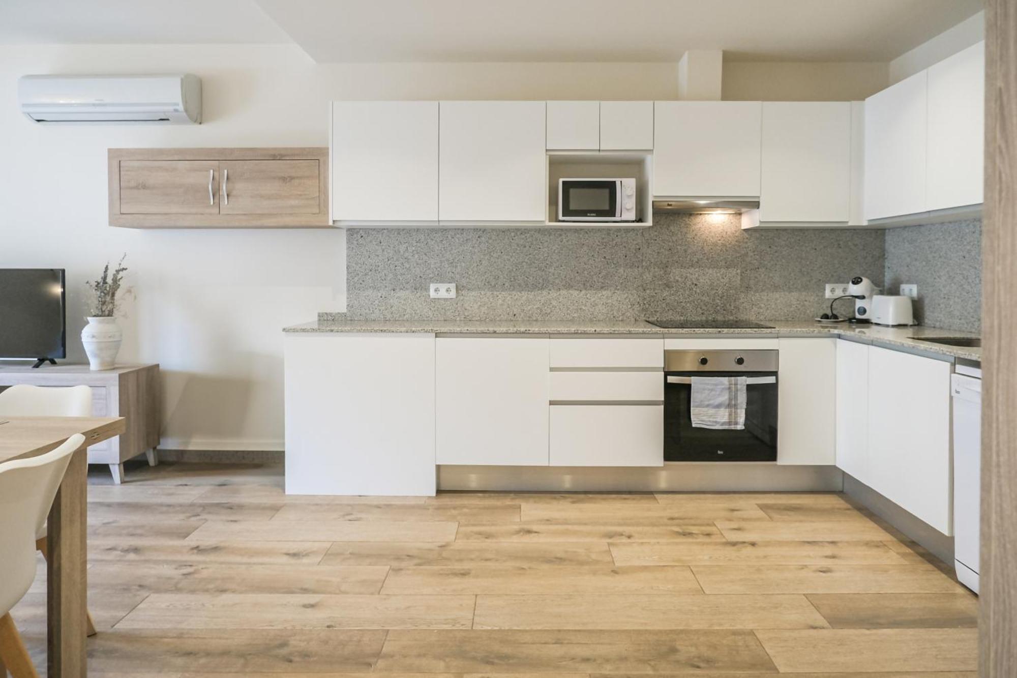 Can Cintet 21Nuevo Apartamento Moderno En Besalú Buitenkant foto